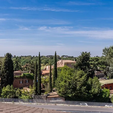 Romantic Vatican Attic Pamphili Řím